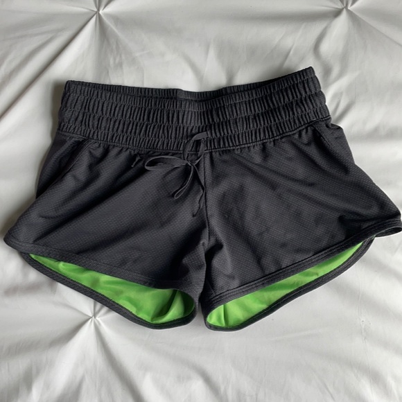 Reebok athletic shorts - Picture 1 of 3